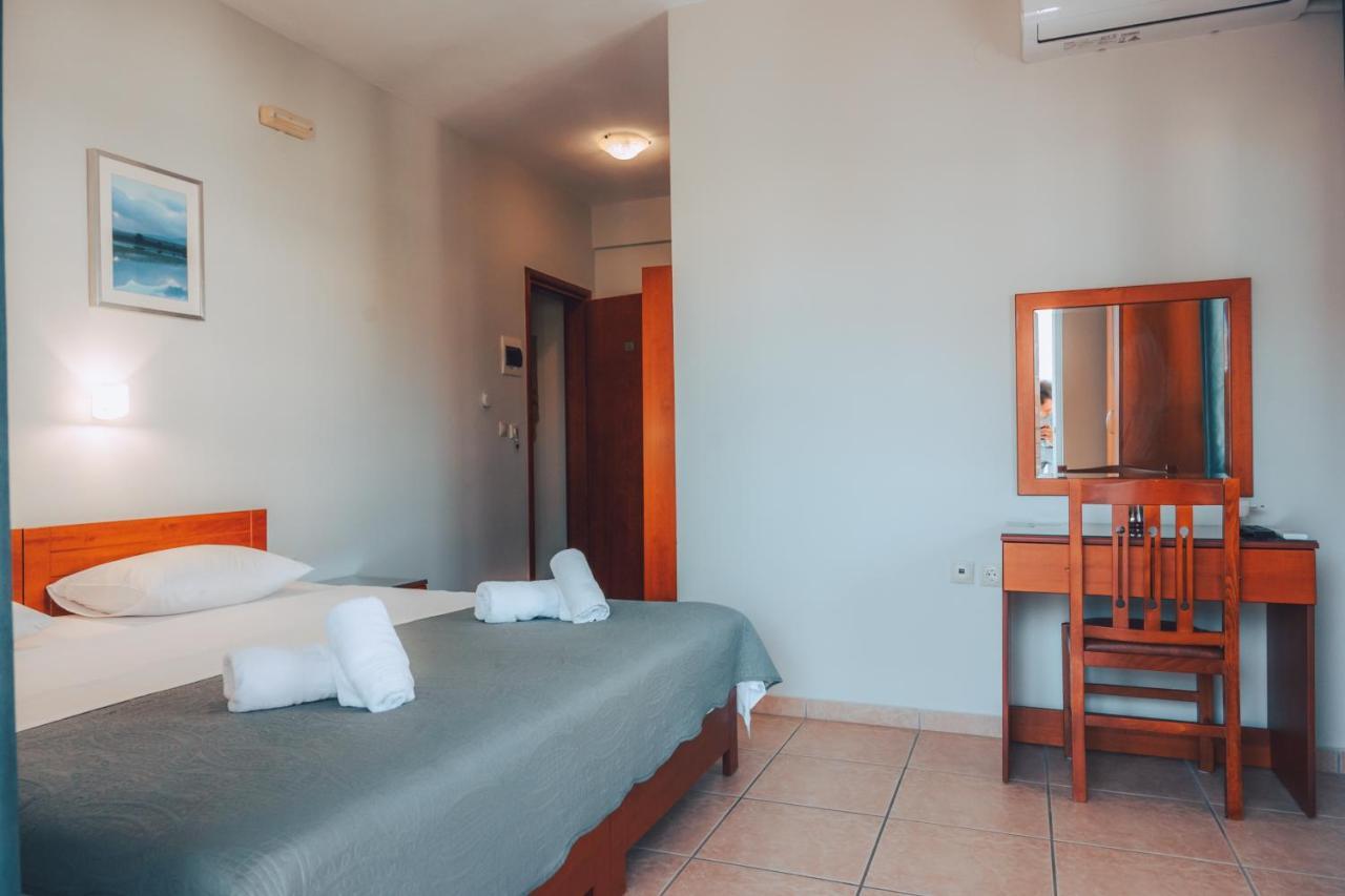 Dionysos Rooms Olympiaki Akti Exterior photo